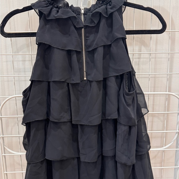 DKNY Ruffle Top - Picture 3 of 3